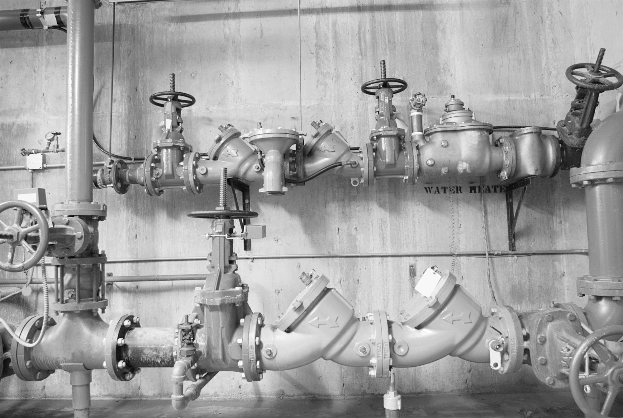 Industrial valve assembly